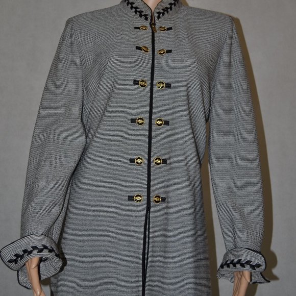 (ELEGANT) ST.JOHN COLLECTION BLACK & GRAY & GOLD SKIRT SET SIZE 12